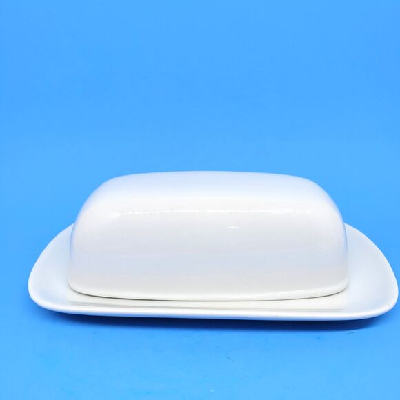 Pottery Barn Great White 2  Covered Butter Dish - Picture 3 of 10